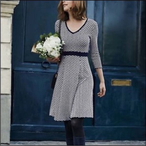 Ladies Boden‎ Lucinda Chevron Knit Dress Black and Grey Size 4 - Picture 1 of 10
